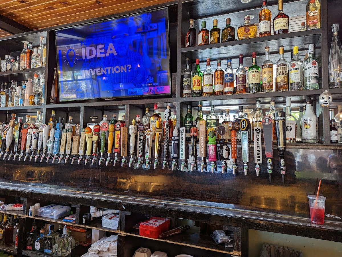 Oscar's Winner's Circle